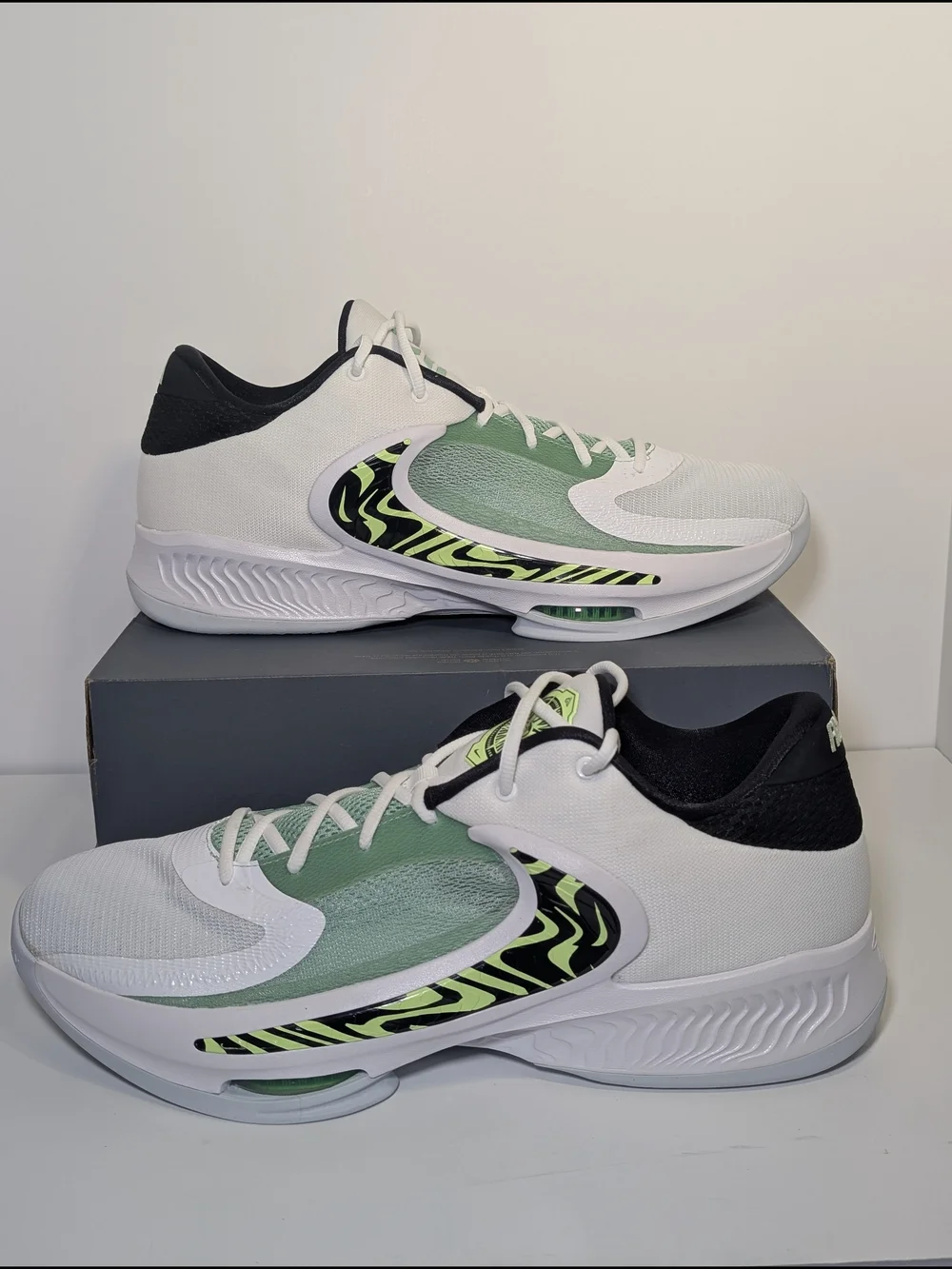 Nike Zoom Freak 4 Greek Coastline White Volt Men's Size 17
